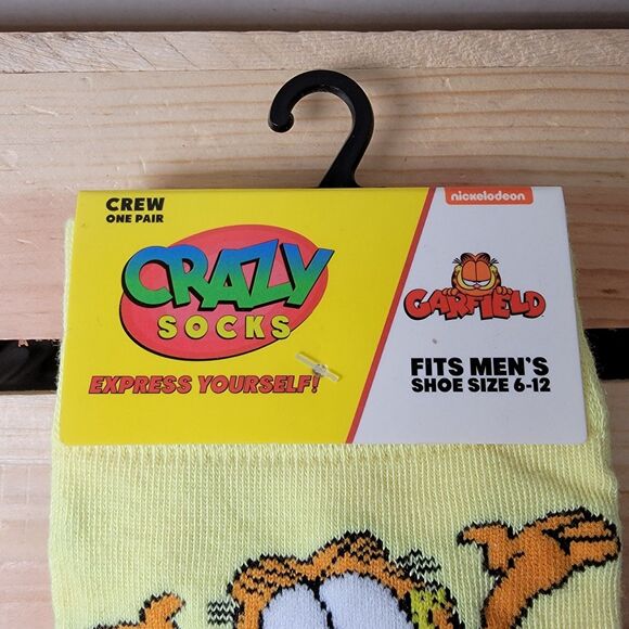 Garfield Crew Socks Crazy Socks Brand - Size Men's Shoe Size 6-12 NEW - Picture 2 of 3